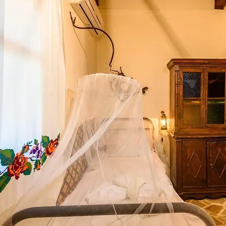 The Fairytale House Seaside Retreat *