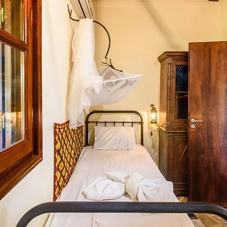 The Fairytale House Seaside Retreat