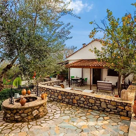 The Fairytale House Seaside Retreat Dom wakacyjny Chrani